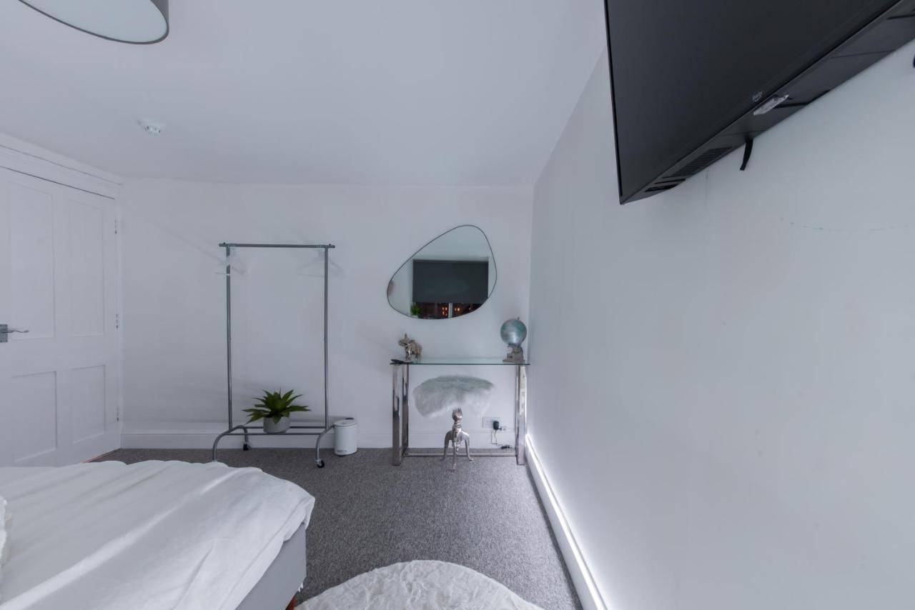 Parade Gardens Boutique Apartments- Central, Grade I Listed, 4K Tvs, Hidden Views Бат Екстер'єр фото