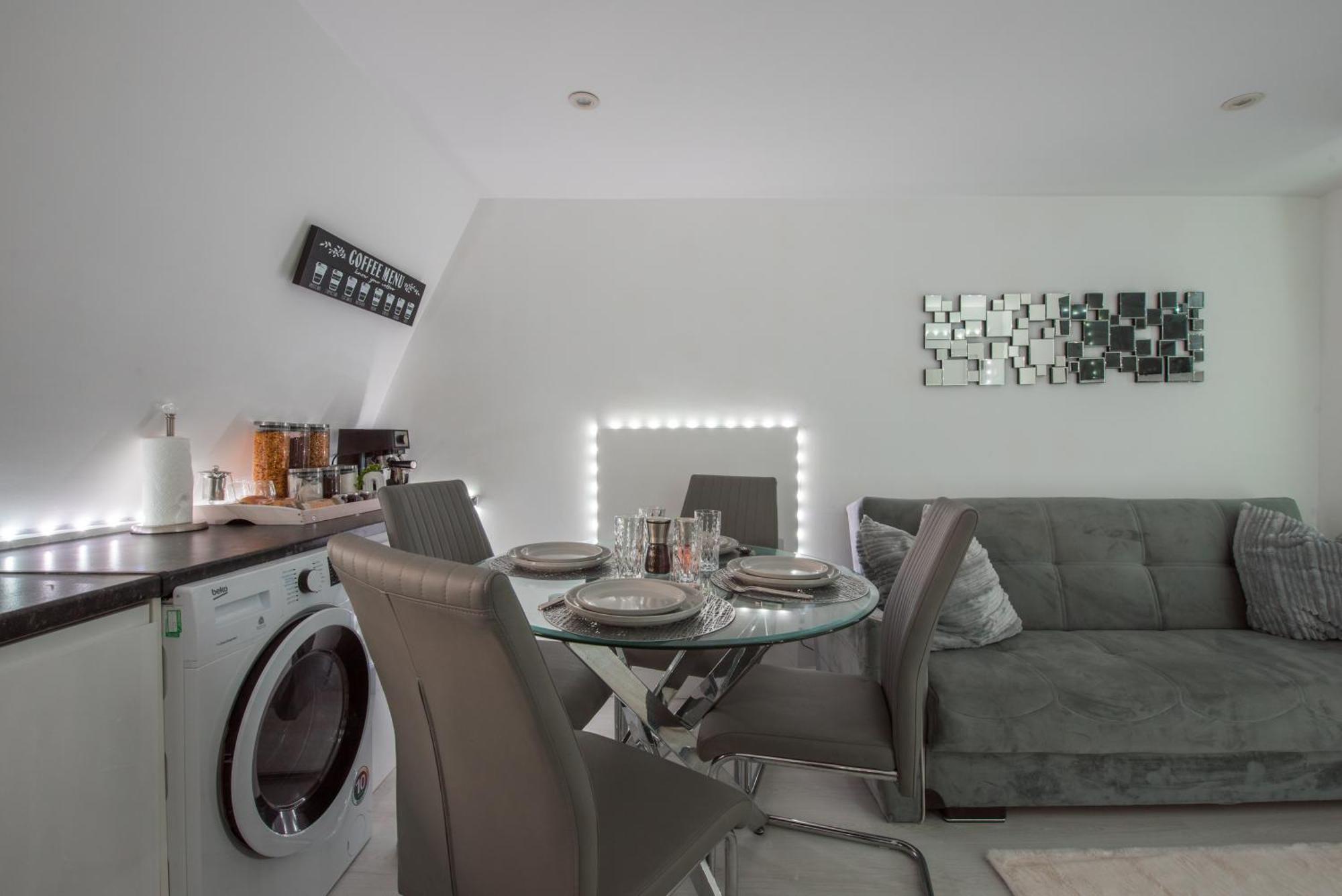 Parade Gardens Boutique Apartments- Central, Grade I Listed, 4K Tvs, Hidden Views Бат Екстер'єр фото